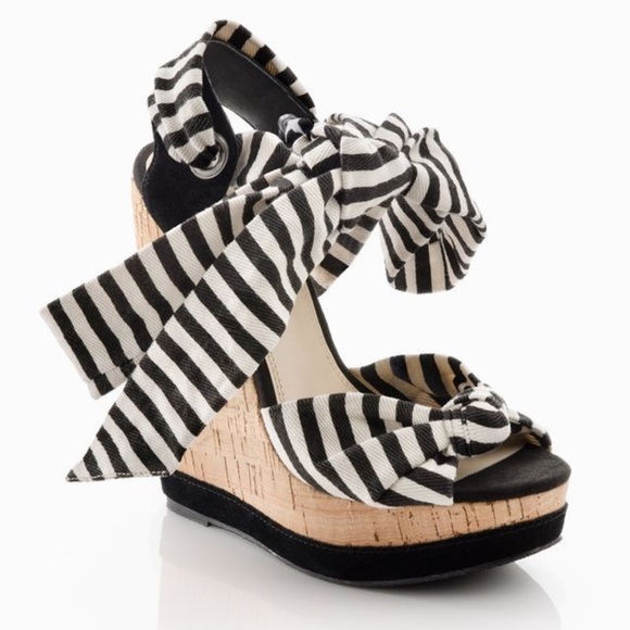 NWOT Shoemint Open Toe Striped Cork Platform Wedges Lace Up Ties Black White 5.5 - Picture 7 of 16